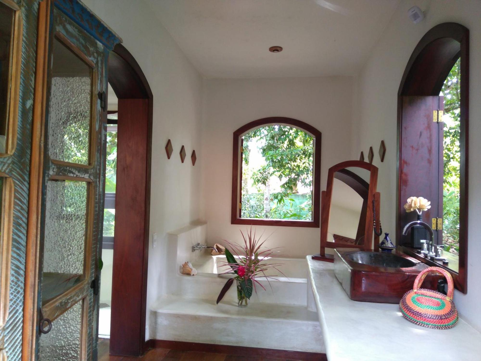 Apartment Boutique Sitio Jaqueiras-vista Rio Mar Santo Andre (Bahia)